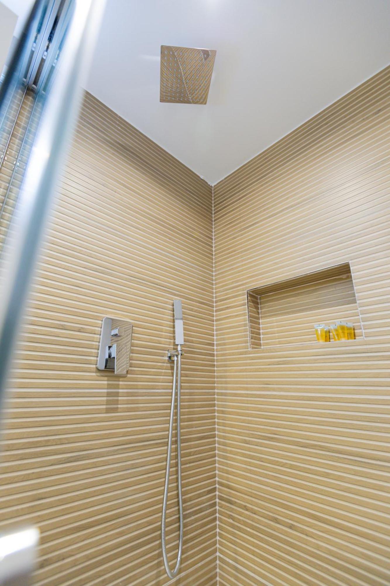 Arial Lofts Hotell Vlorë